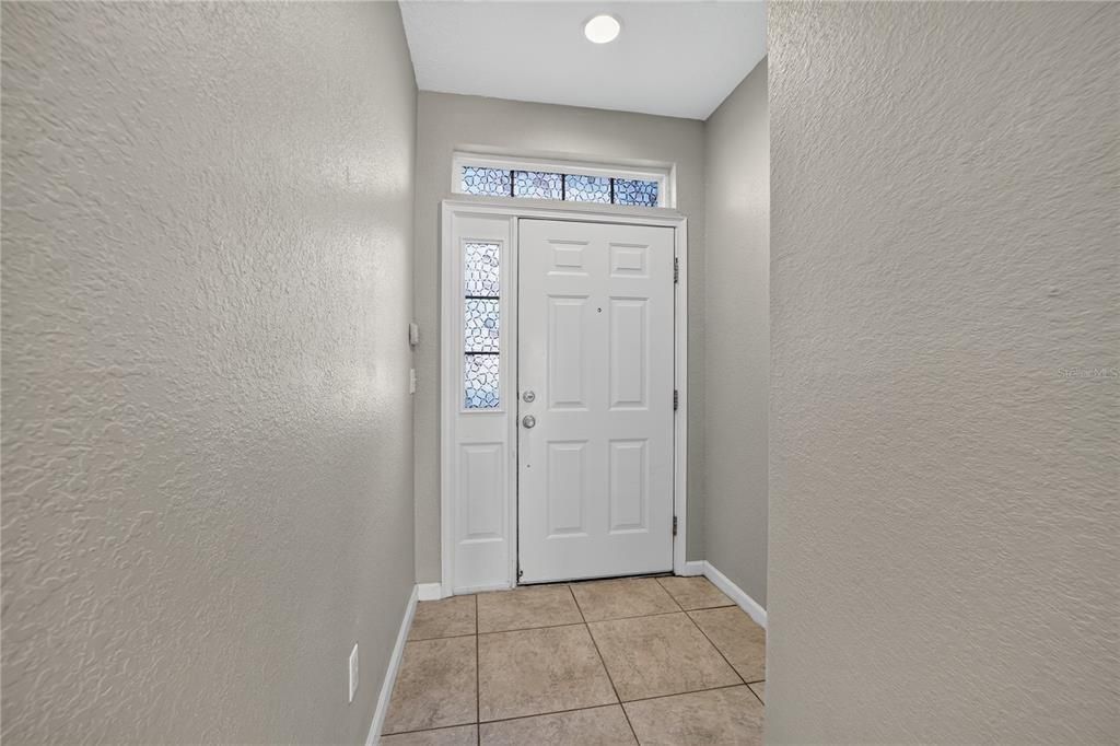 For Sale: $167,500 (2 beds, 2 baths, 1143 Square Feet)