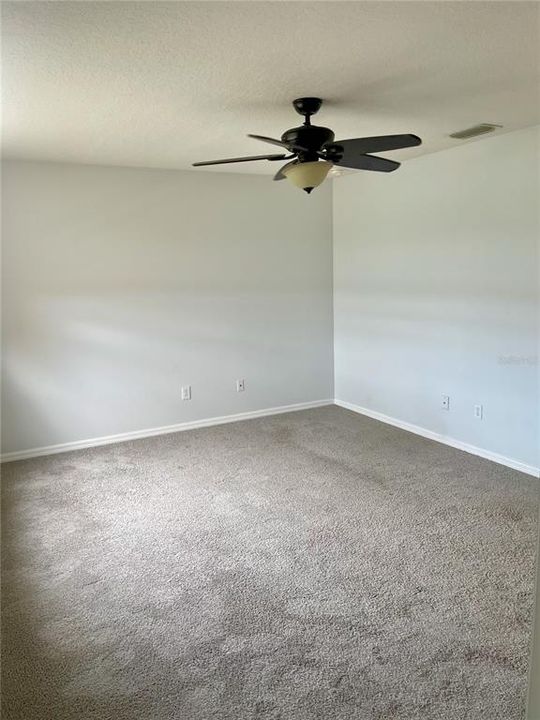 В аренду: $1,895 (3 спален, 2 ванн, 1203 Квадратных фут)