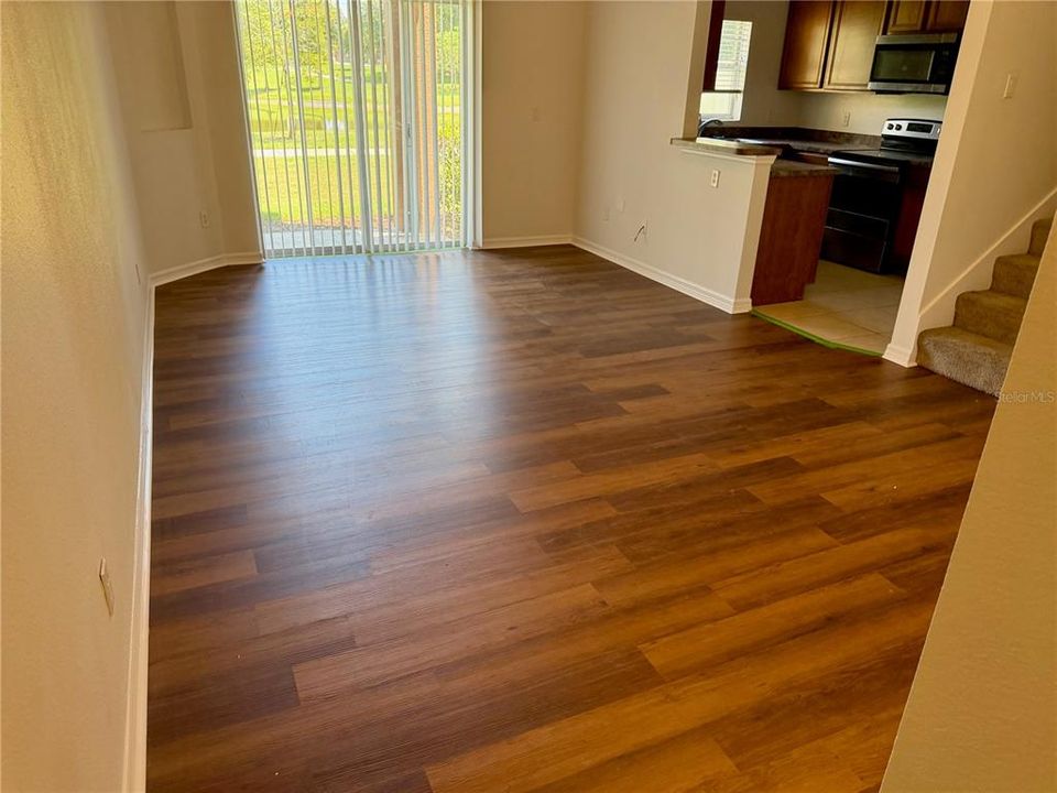 В аренду: $1,895 (3 спален, 2 ванн, 1203 Квадратных фут)
