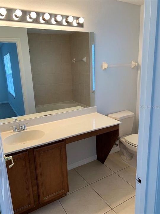 В аренду: $1,895 (3 спален, 2 ванн, 1203 Квадратных фут)