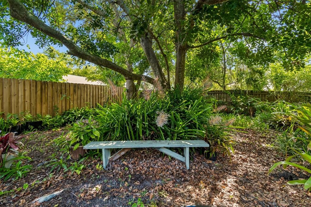 For Sale: $499,000 (3 beds, 3 baths, 1893 Square Feet)