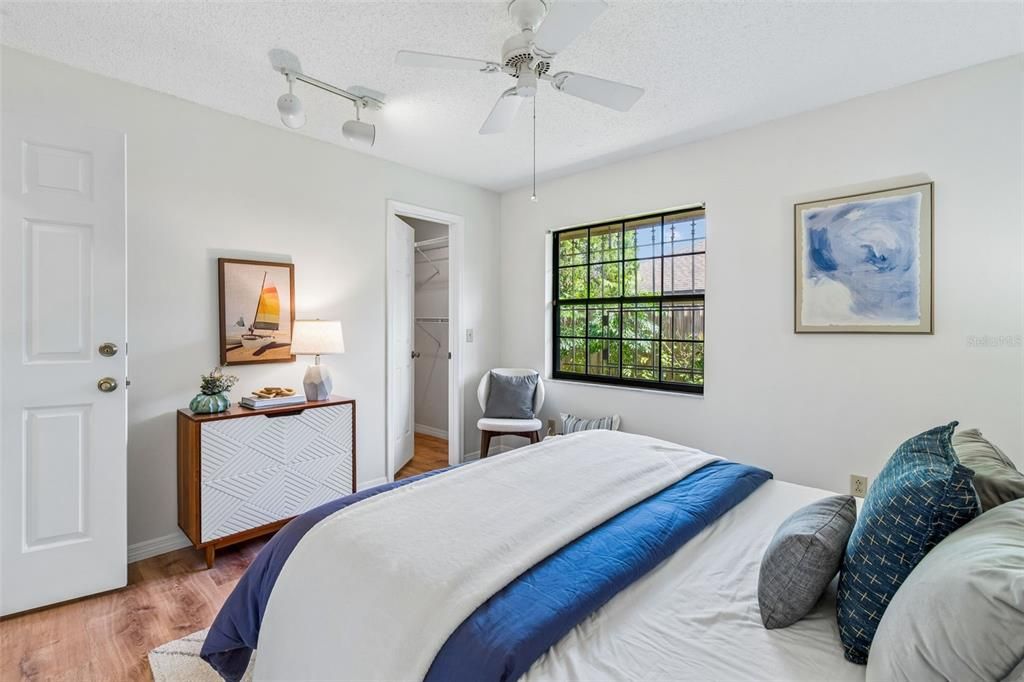 For Sale: $499,000 (3 beds, 3 baths, 1893 Square Feet)