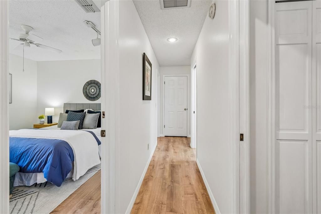 For Sale: $499,000 (3 beds, 3 baths, 1893 Square Feet)