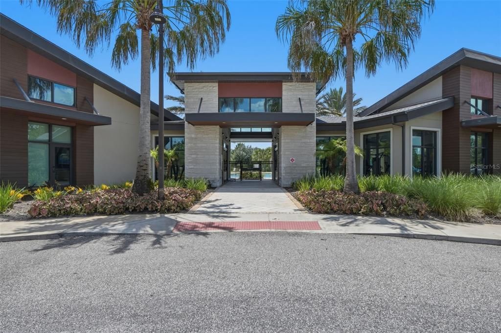 For Sale: $415,000 (3 beds, 2 baths, 1710 Square Feet)