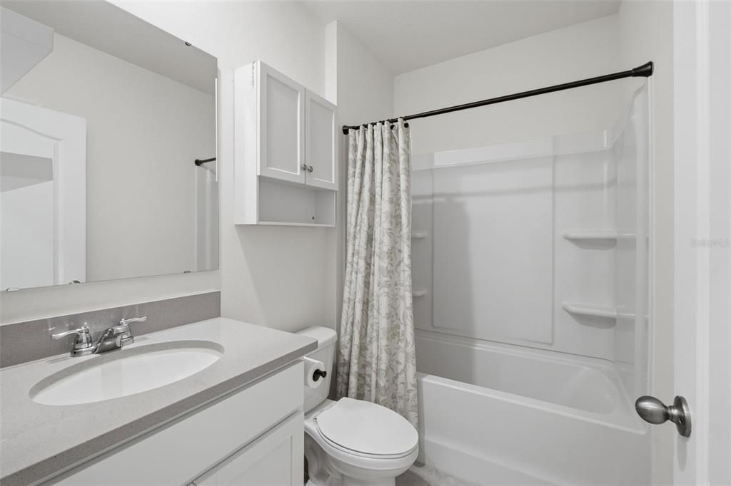 For Sale: $415,000 (3 beds, 2 baths, 1710 Square Feet)