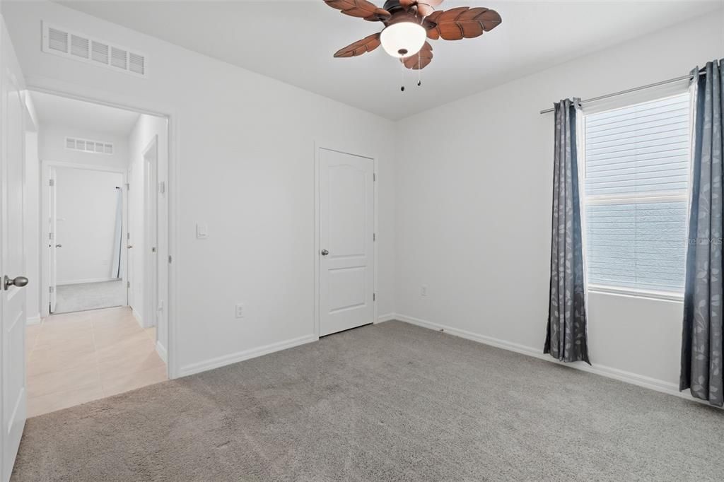 For Sale: $415,000 (3 beds, 2 baths, 1710 Square Feet)