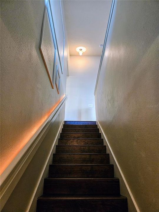 For Rent: $2,000 (3 beds, 2 baths, 1423 Square Feet)