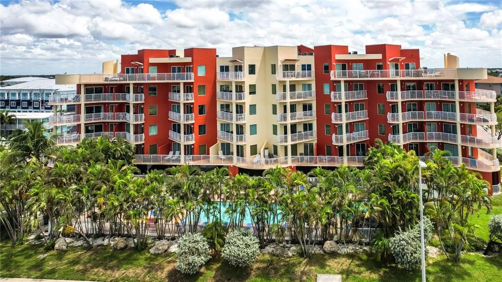 En Venta: $625,000 (2 camas, 2 baños, 914 Pies cuadrados)