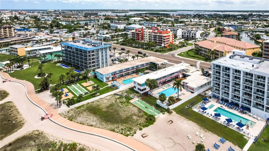 En Venta: $625,000 (2 camas, 2 baños, 914 Pies cuadrados)