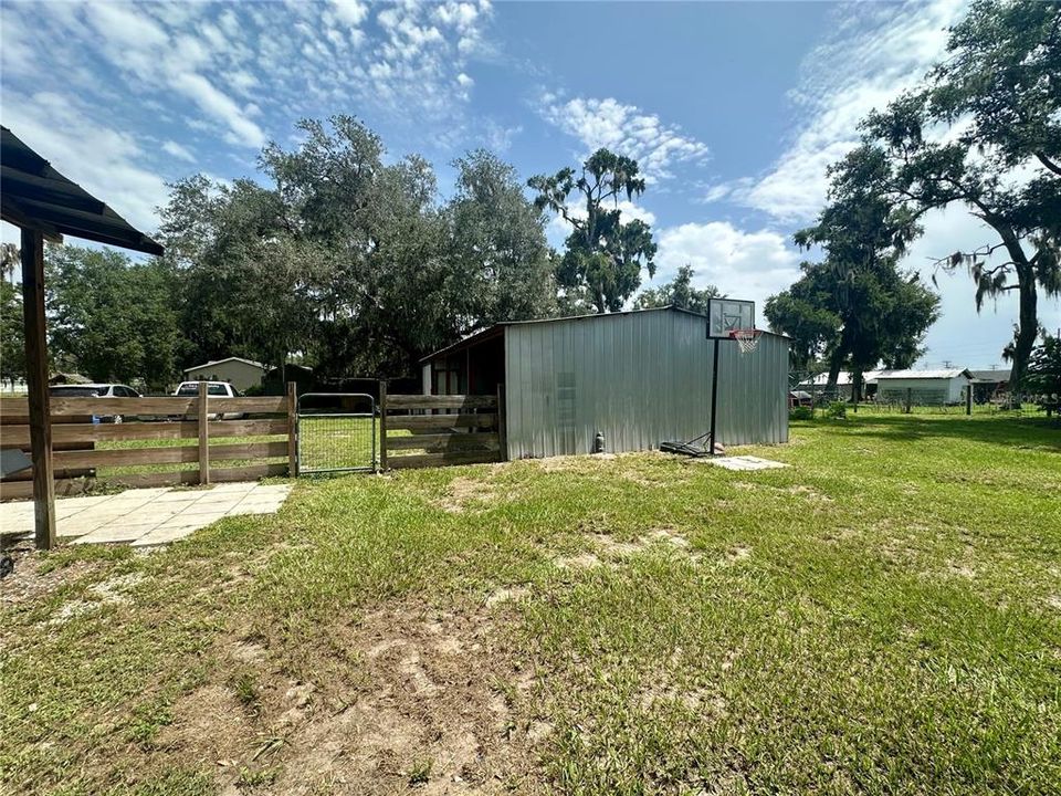Active With Contract: $341,500 (4 beds, 3 baths, 2108 Square Feet)