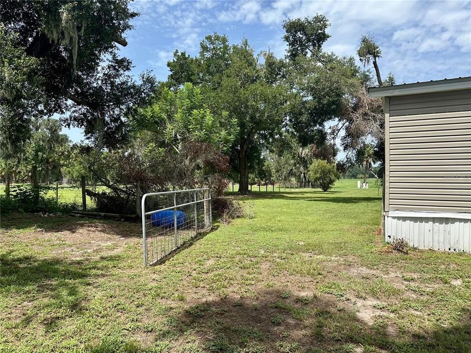 Active With Contract: $341,500 (4 beds, 3 baths, 2108 Square Feet)