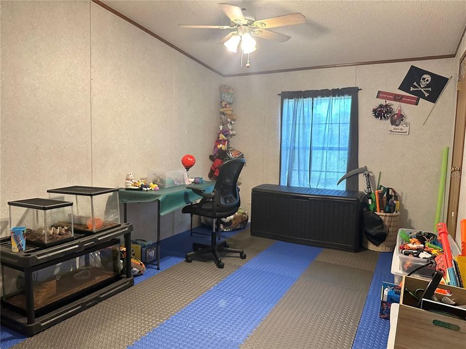 Active With Contract: $341,500 (4 beds, 3 baths, 2108 Square Feet)