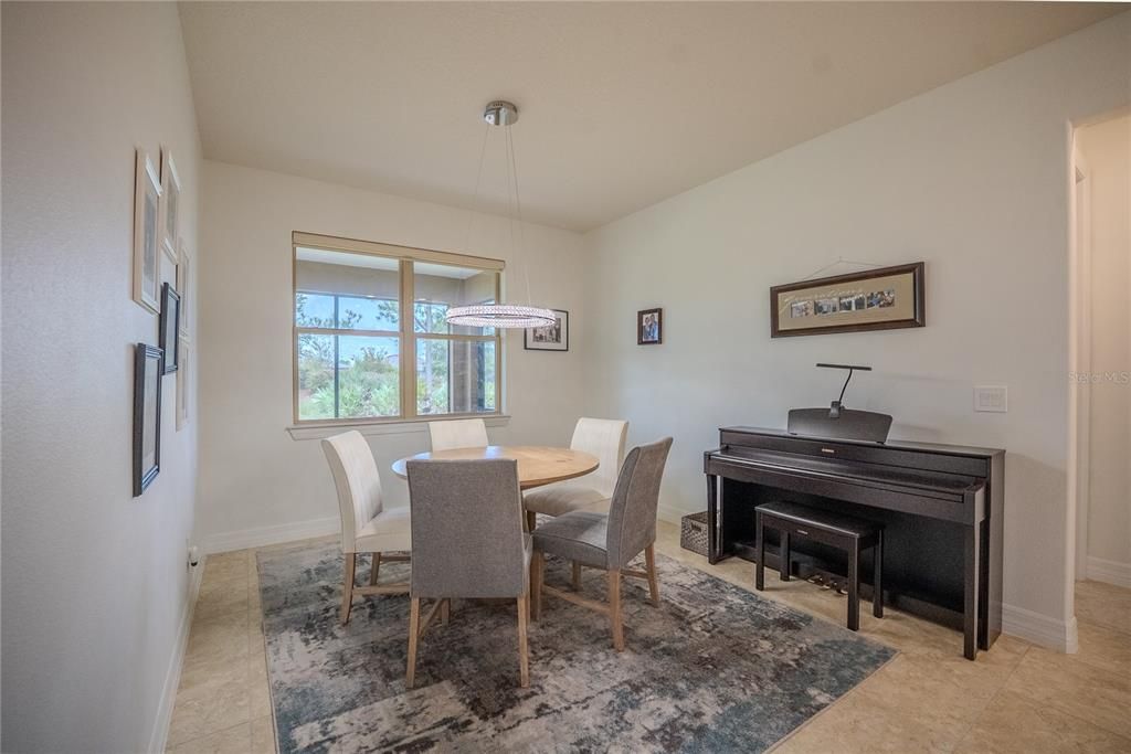En Venta: $421,124 (2 camas, 2 baños, 1916 Pies cuadrados)
