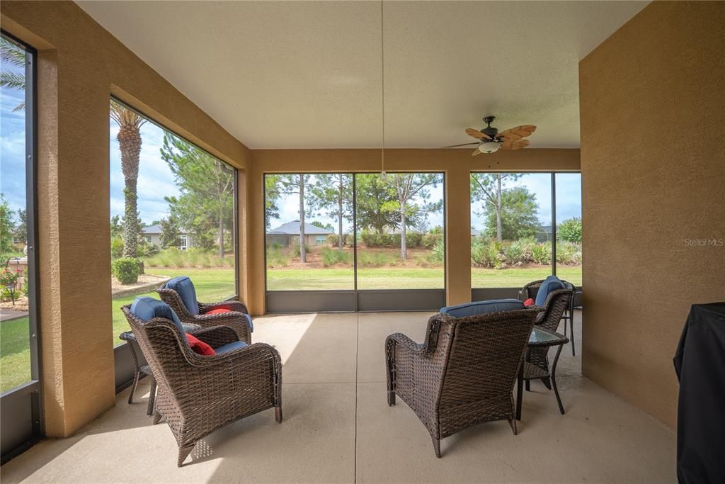 En Venta: $421,124 (2 camas, 2 baños, 1916 Pies cuadrados)