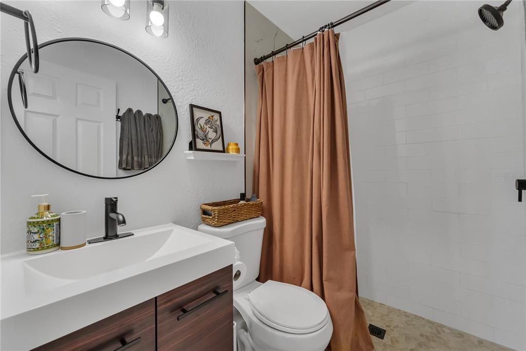 En Renta: $4,950 (5 camas, 3 baños, 2064 Pies cuadrados)