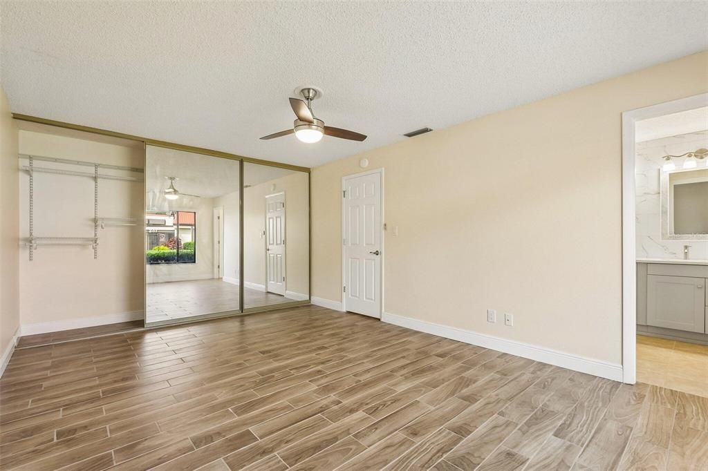 En Venta: $299,000 (3 camas, 2 baños, 1542 Pies cuadrados)