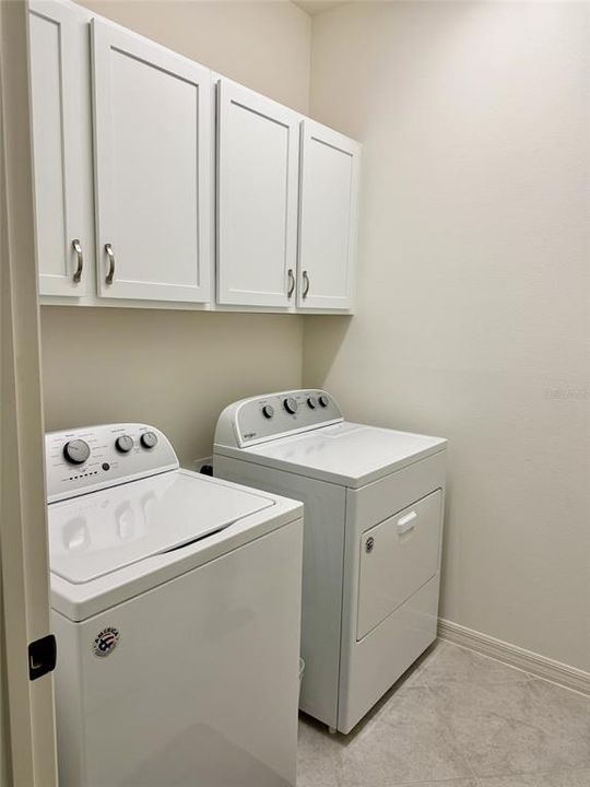 : $465,000 (4 beds, 2 baths, 1995 Square Feet)