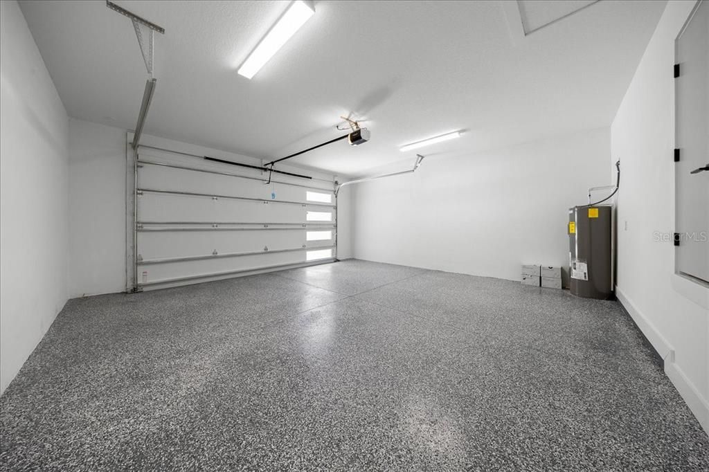 En Venta: $495,000 (4 camas, 3 baños, 2053 Pies cuadrados)