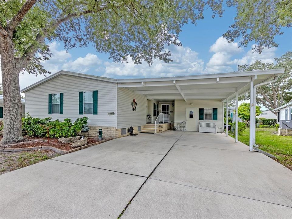 En Venta: $179,900 (3 camas, 2 baños, 2015 Pies cuadrados)