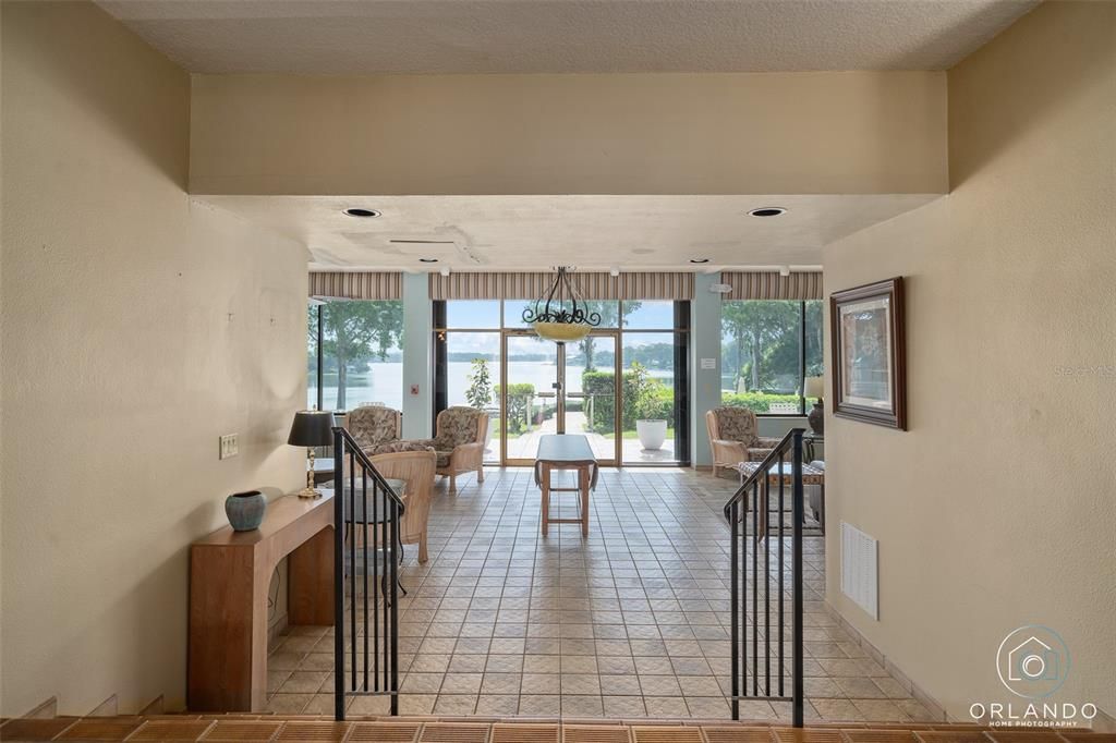 For Rent: $2,650 (2 beds, 2 baths, 1248 Square Feet)