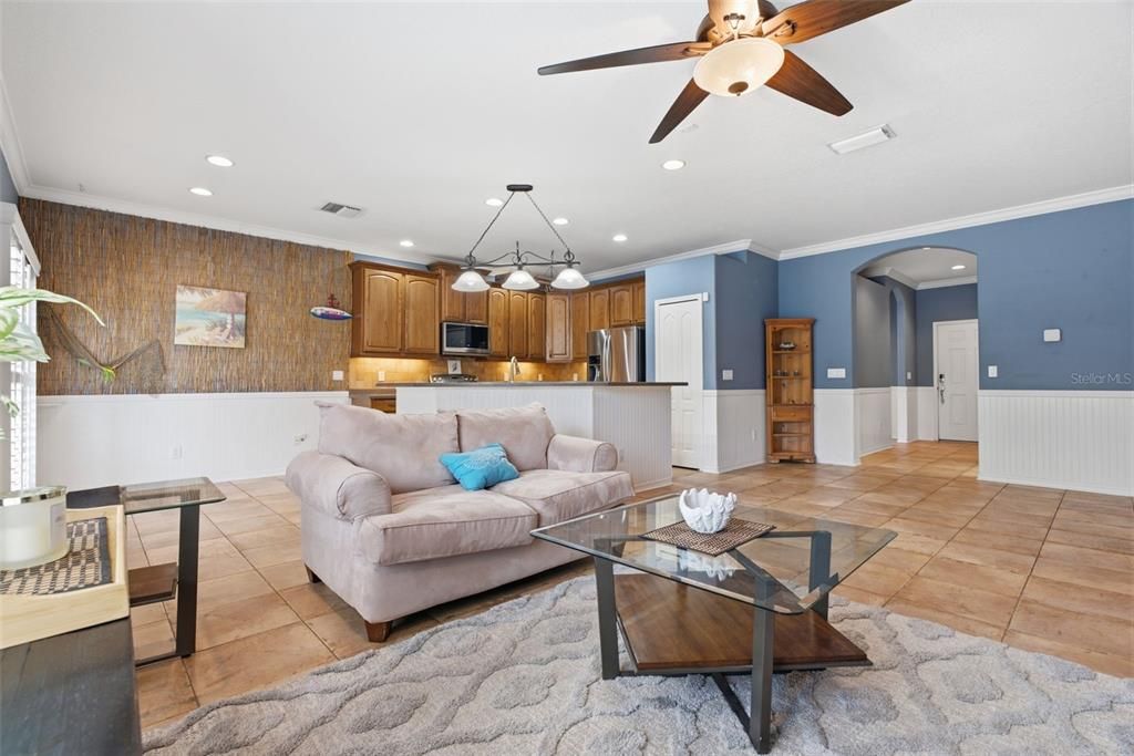 Active With Contract: $339,000 (3 beds, 2 baths, 1530 Square Feet)