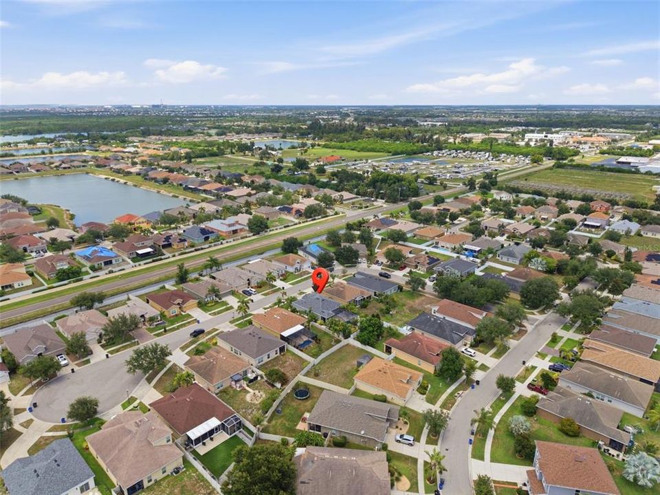 Active With Contract: $339,000 (3 beds, 2 baths, 1530 Square Feet)