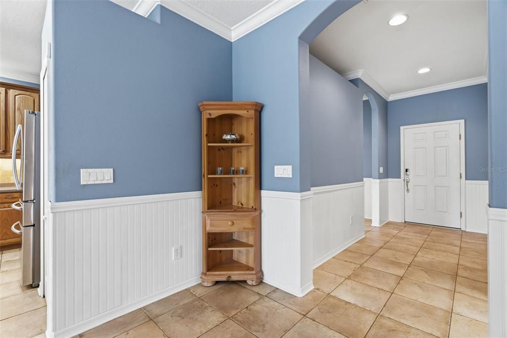 Active With Contract: $339,000 (3 beds, 2 baths, 1530 Square Feet)
