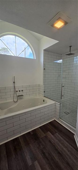 В аренду: $2,800 (4 спален, 2 ванн, 2105 Квадратных фут)