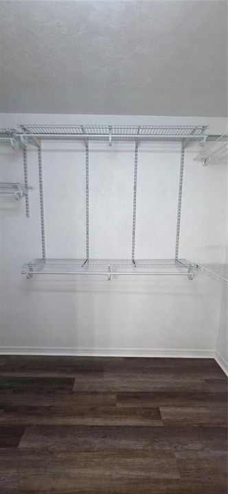 В аренду: $2,800 (4 спален, 2 ванн, 2105 Квадратных фут)