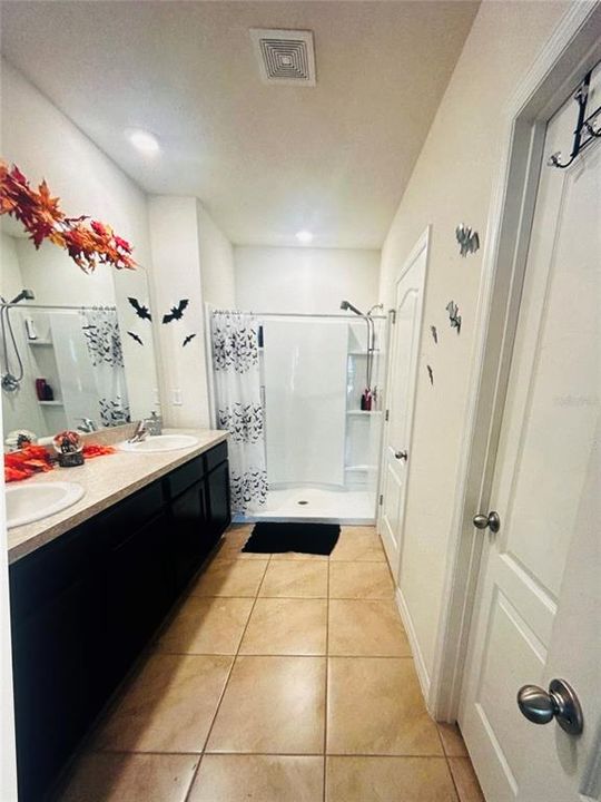 En Renta: $2,600 (3 camas, 2 baños, 1625 Pies cuadrados)