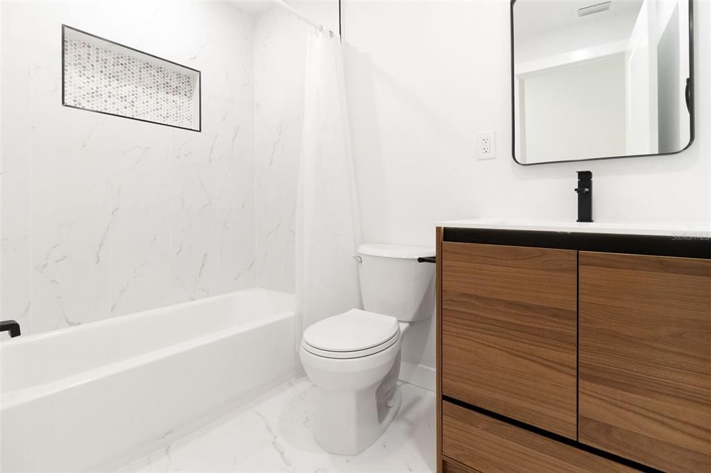 В аренду: $2,800 (3 спален, 2 ванн, 1088 Квадратных фут)