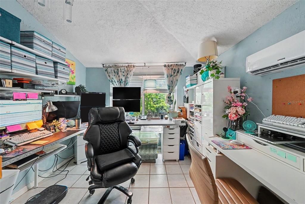 En Venta: $420,000 (3 camas, 2 baños, 1722 Pies cuadrados)