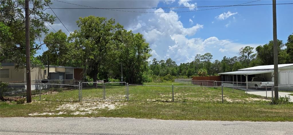 For Sale: $38,000 (0.19 acres)