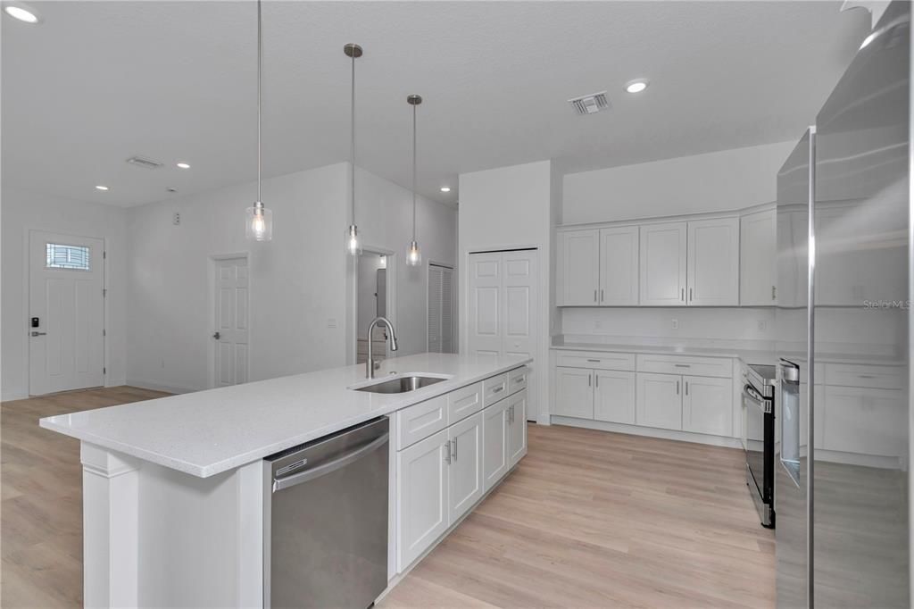 For Sale: $308,000 (4 beds, 2 baths, 1816 Square Feet)