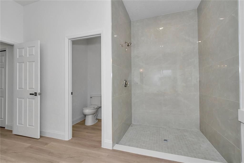 For Sale: $308,000 (4 beds, 2 baths, 1816 Square Feet)