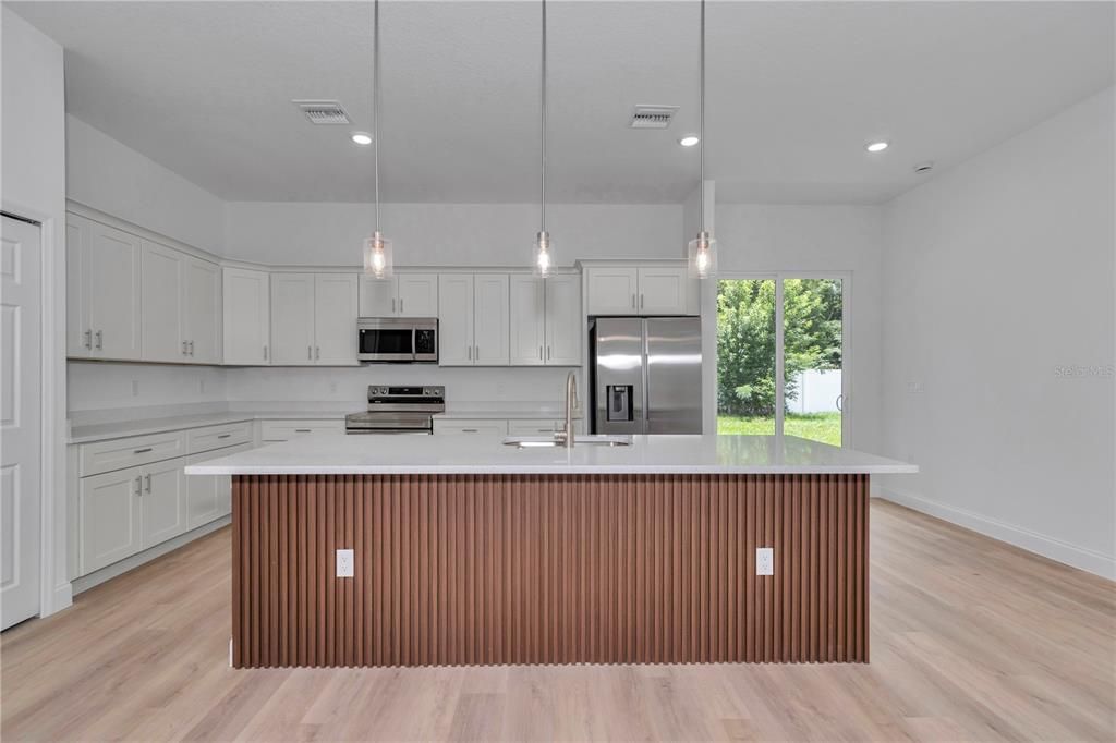 For Sale: $308,000 (4 beds, 2 baths, 1816 Square Feet)