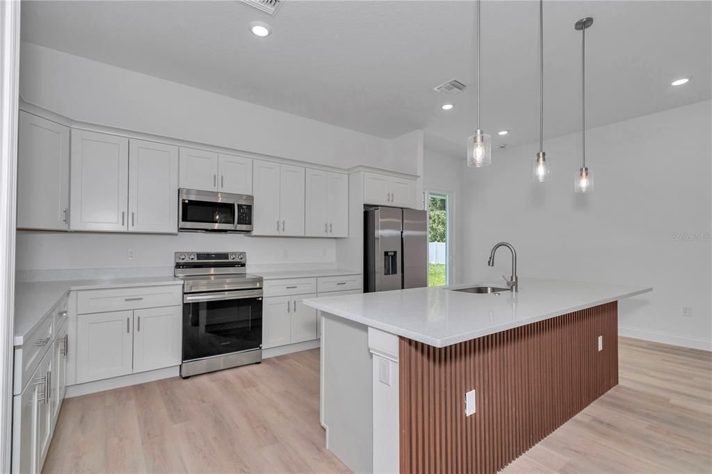 For Sale: $308,000 (4 beds, 2 baths, 1816 Square Feet)
