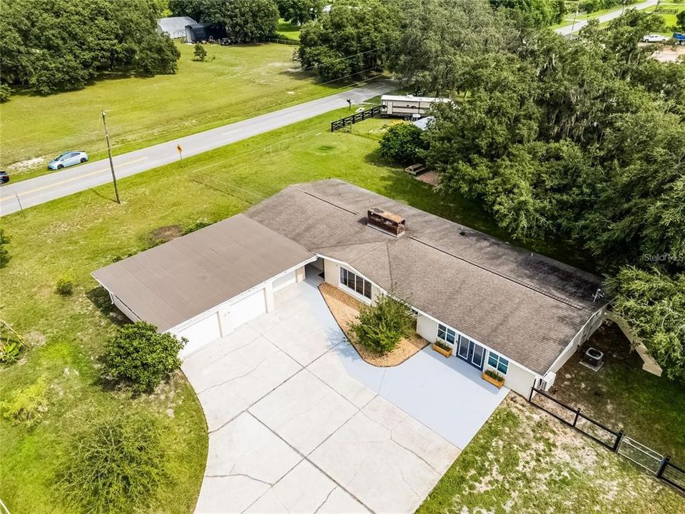 Active With Contract: $545,000 (3 beds, 2 baths, 2446 Square Feet)