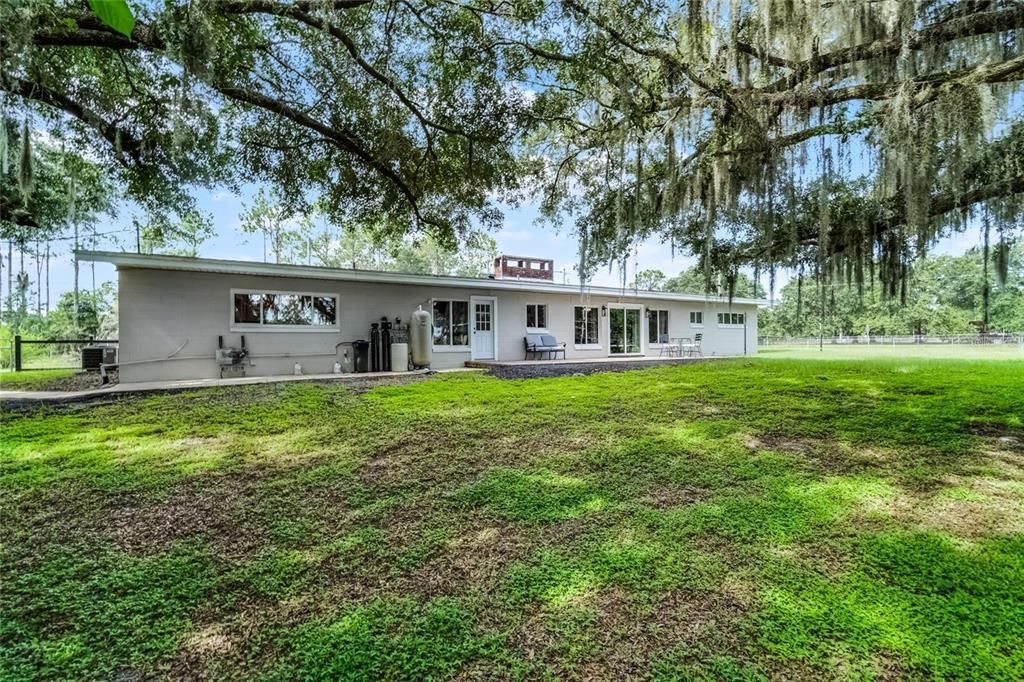 Active With Contract: $545,000 (3 beds, 2 baths, 2446 Square Feet)