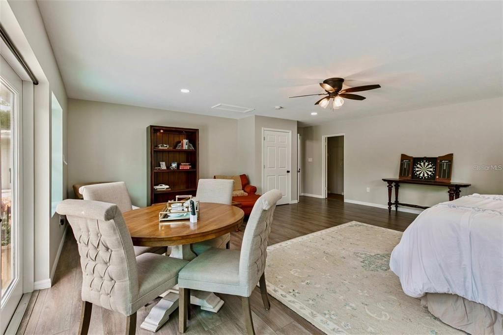 Active With Contract: $545,000 (3 beds, 2 baths, 2446 Square Feet)