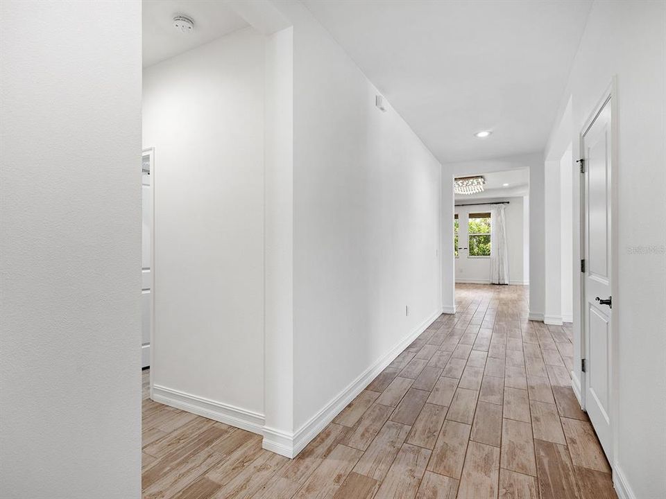 For Rent: $3,595 (4 beds, 3 baths, 2370 Square Feet)