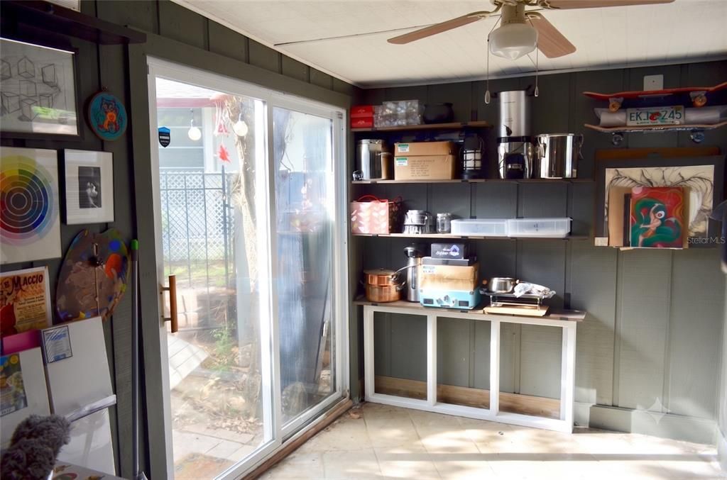 En Venta: $159,000 (2 camas, 2 baños, 887 Pies cuadrados)