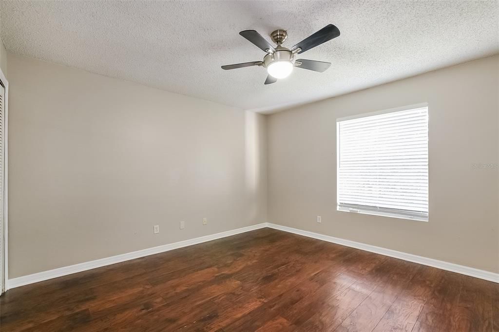 For Sale: $419,000 (4 beds, 2 baths, 1730 Square Feet)