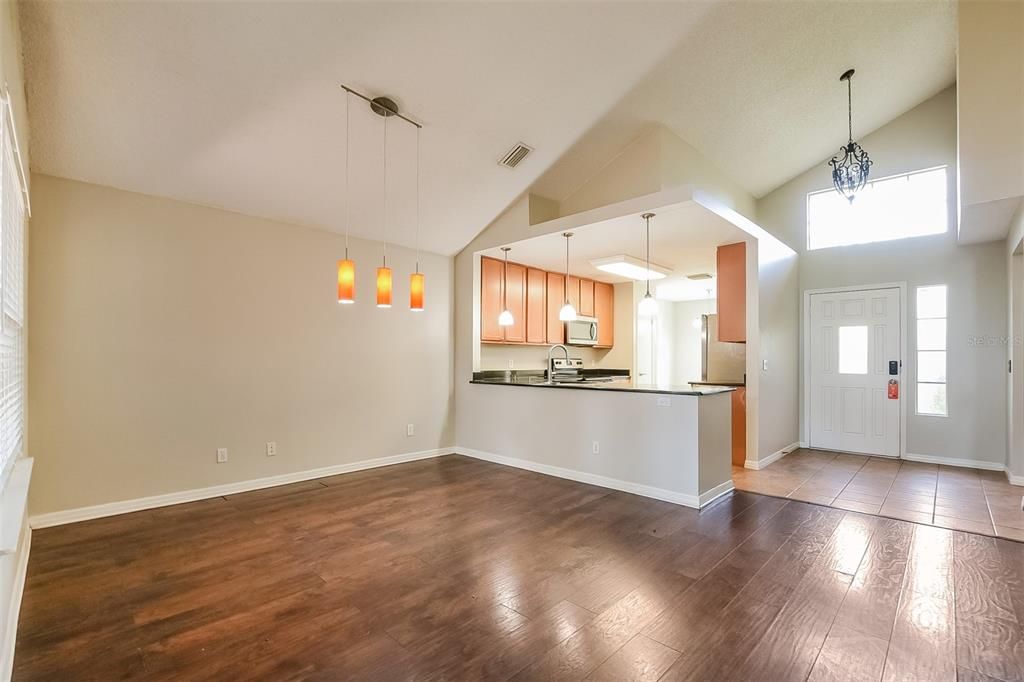 For Sale: $419,000 (4 beds, 2 baths, 1730 Square Feet)