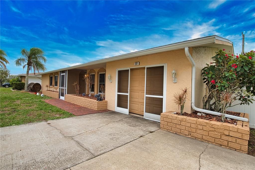 For Sale: $285,000 (3 beds, 2 baths, 1839 Square Feet)