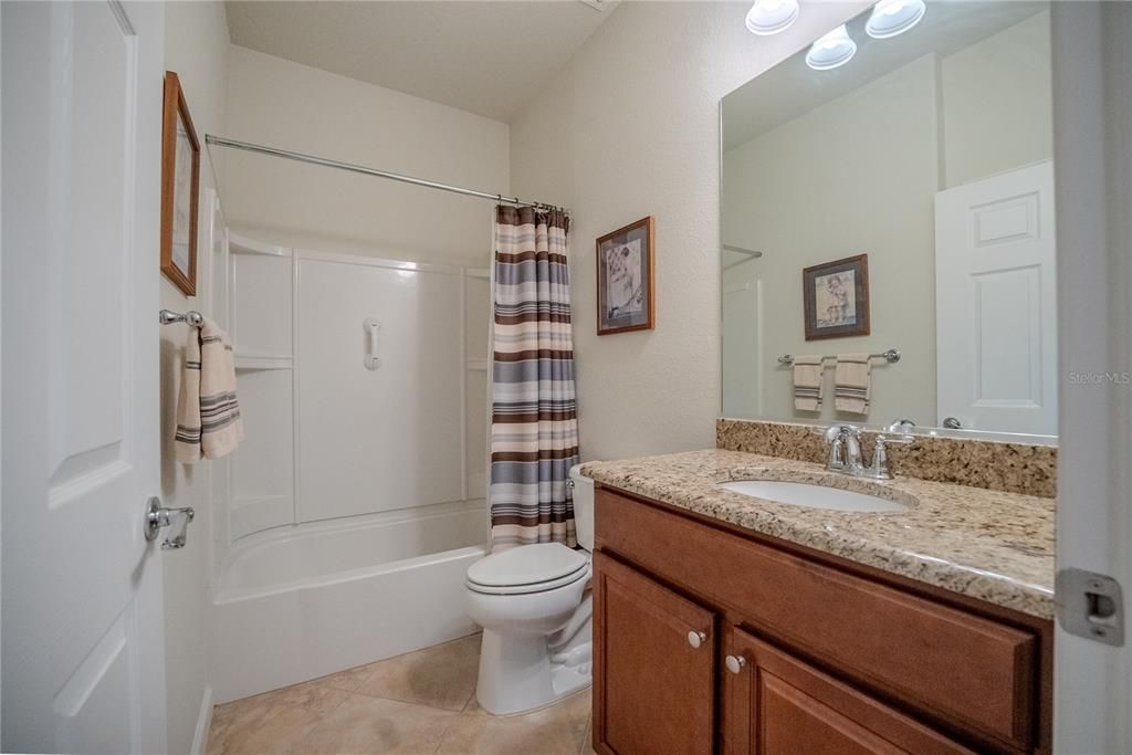 For Sale: $302,203 (2 beds, 2 baths, 1626 Square Feet)