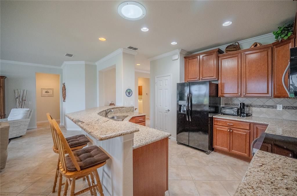 For Sale: $302,203 (2 beds, 2 baths, 1626 Square Feet)