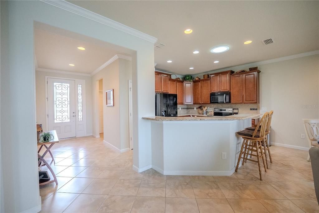 For Sale: $302,203 (2 beds, 2 baths, 1626 Square Feet)
