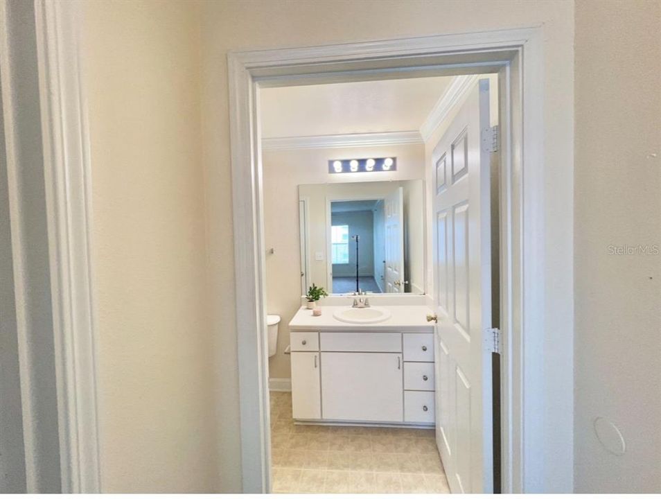 В аренду: $1,695 (2 спален, 2 ванн, 1133 Квадратных фут)