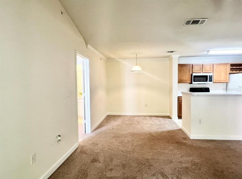В аренду: $1,695 (2 спален, 2 ванн, 1133 Квадратных фут)
